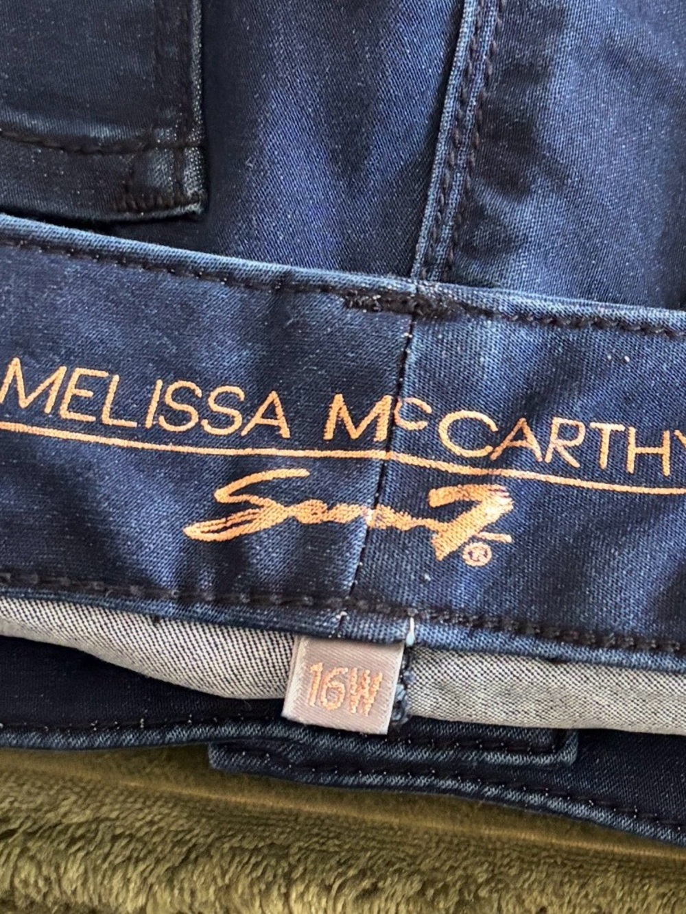 Melissa Mc Carthy dark wash, ankle, zipper pencil jeans size 16W